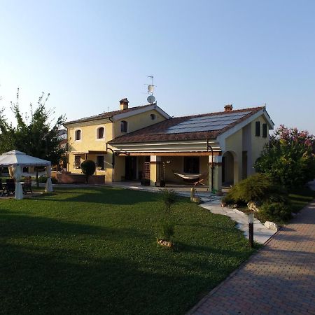 B&B Melograno Mc รูบาโน ภายนอก รูปภาพ